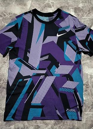 Мужская спортивная футболка nike