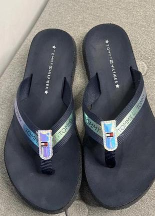 Вʼєтнамки tommy hilfiger