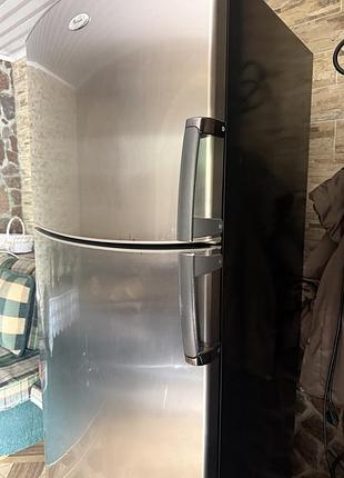 Холодильник whirlpool, б/в, нержавіюча сталь