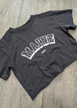 Бавовняний топ графітового кольору з написои від h&m