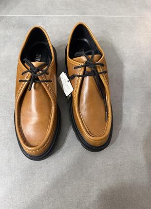 Черевики дербі жіночі zara