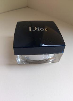 Розсипна пудра від dior skin extreme fix 001