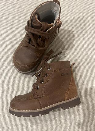 Дитячі шкіряні черевики cklarks heath dash 20.5