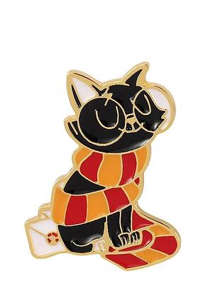 Значок гаррі потер чорний кіт в окулярах і шарфиці gryffindor black cat hogwarts шарф harry potter брошка грифіндор котик хоґвортс