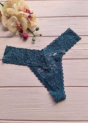 Мереживні трусики lace thong panty victorias secret