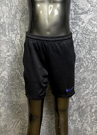 Nike dri-fit шорты 137-147 см детские спортивные серые