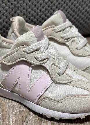 Оригінальні кросівки new balance легенькі мокасини для дівчинки