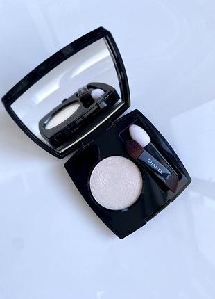 Тіні для повік chanel ombre essentielle 220