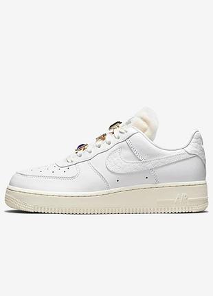 Оригинальные женские кроссовки nike air force 1 lo prm dn5463-100 в новом состоянии с сша
