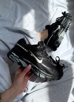 Nike initiator custom black