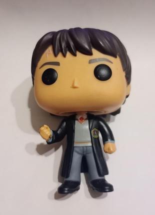 Фигурка funko pop harry potter (гарри поттер) оригинал - под восстановление / для игр (с дефектом)