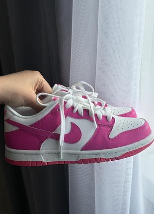 Нові кросівки від nike, оригінал