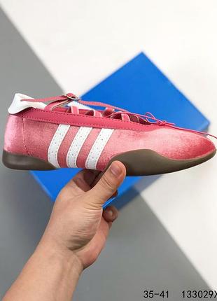 Жіночі adidas taekwondo mei , під замовлення