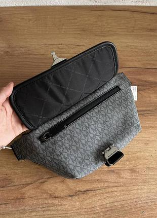 Michael kors hudson signature logo sling pack / мк мужская сумка| оригинал | one size 4