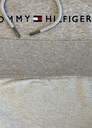 Худи tommy hilfiger оригинал размер xl/худі tommy hilfiger/кофта 3