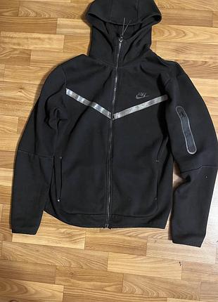 Продам кофту nike теч флис
