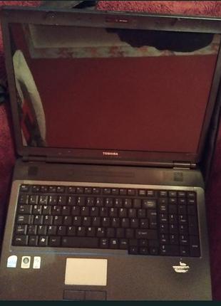 Ноутбук toshiba