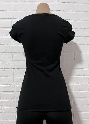 Жіноча футболка zara з написом 5