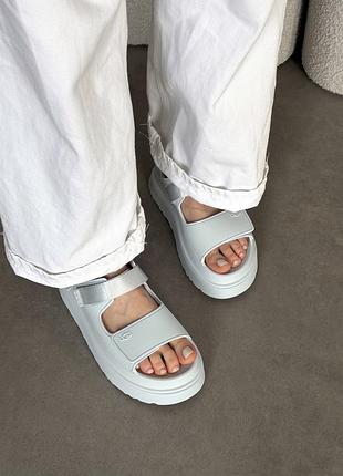 Ugg goldenglow sandals blue/white 4