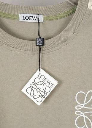 Футболка loewe унисекс светло-зеленая ✦ брендовая футболка с логотипом