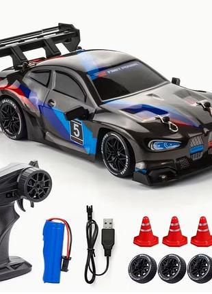 Игрушечная спортивная гоночная дрифт машинка bmw на радиоуправлении