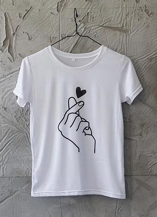 Футболка жіноча heart white s