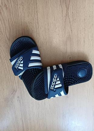 Дитячі шльопанці, сланці adidas adissage, 31 розмір