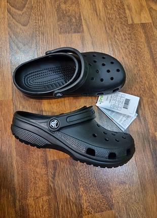 Очень удобные сабо crocs classic m4w6, с массажной стелькой