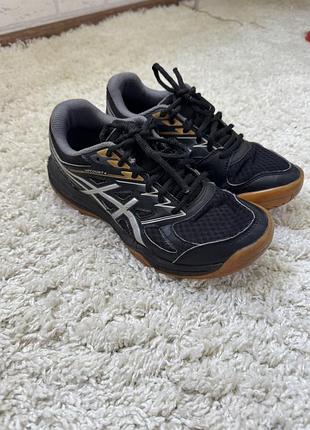 Дитячі волейбольні кросівки asics upcourt 4