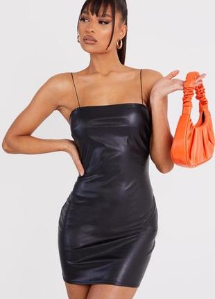 Сукня облягаюча prettylittlething чорна s/uk 8 нова — штучна шкіра