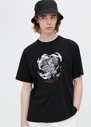 Футболка чоловіча/ унісекс чорна з аніме принтом.one piece monkey luffy graphics anime uniqlo exclusive t shirt.xs.