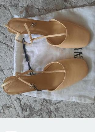 Туфельки zara