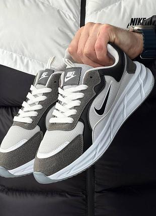 Nike racer 8