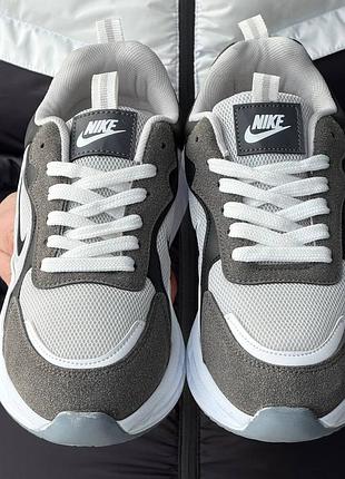 Nike racer 4