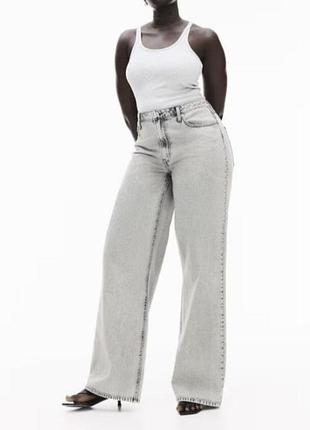 Актуальные женские джинсы wide leg