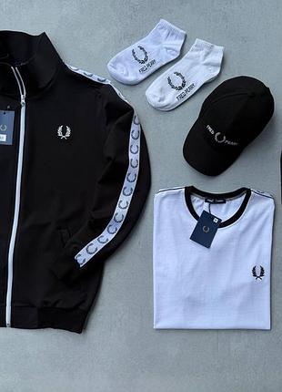 Набір fred perry лампас: кофта-футболка-штани-кепка 2 пари шкарпеток у подарунок!