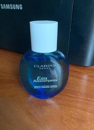 Clarins eau ressourcante парфумований спрей для тіла