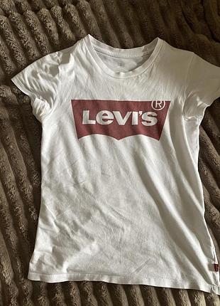 Футболка levi’s чорна і біла