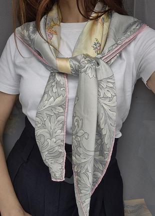 Хустка 100% шовк escada