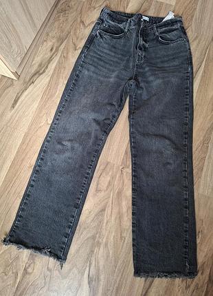 Чорні прямі джинси zara розмір 38