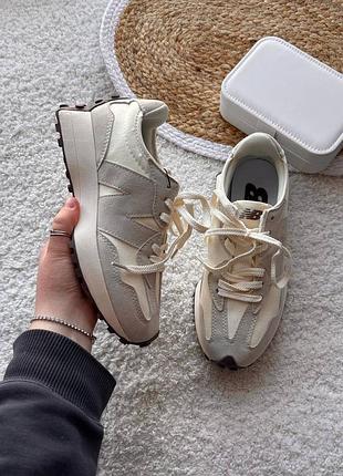 Стильные женские кроссовки new balance 327 beige grey