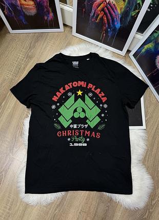 Футболка чоловіча