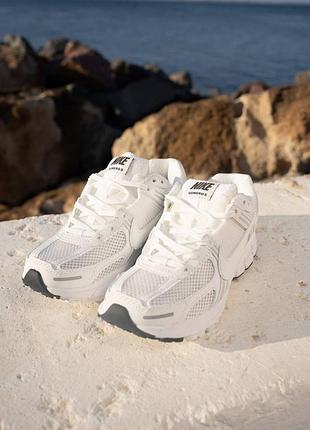 👕 nike air zoom vomero 5 white