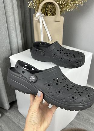 Оригінальні унісекс шльопанці crocs