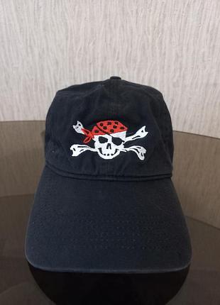 Кепка pirates