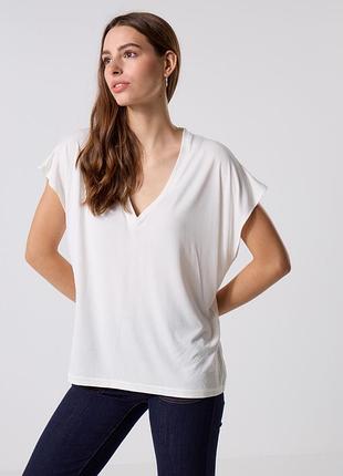 Фірмова базова футболка la petite etoile t-shirt