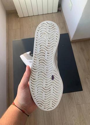 Кросівки adidas 8