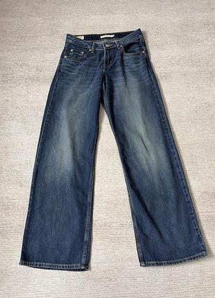 Levi’s жіночі широкі джинси , літні і легкі. розмір 25.