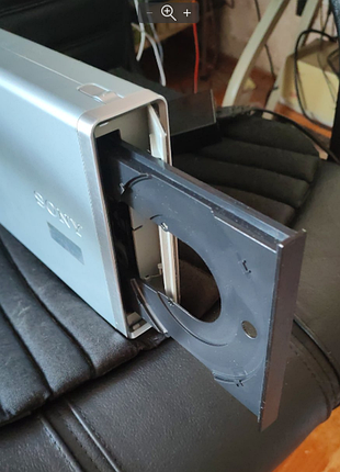 Редкий привод (в наших краях)  sony drx810ul dual layer dvd
