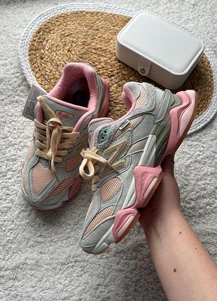 Стильные женские кроссовки new balance 9060 joe freshgoods inside voices baby shower blue